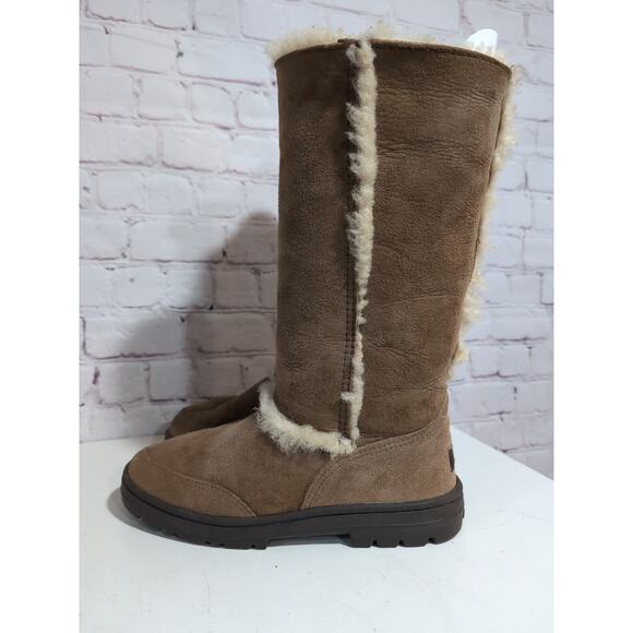 UGG SUNDANCE II REVIVAL US 7 TALL CHESTNUT Vintage New Zealand Boots Shearling - Picture 5 of 14